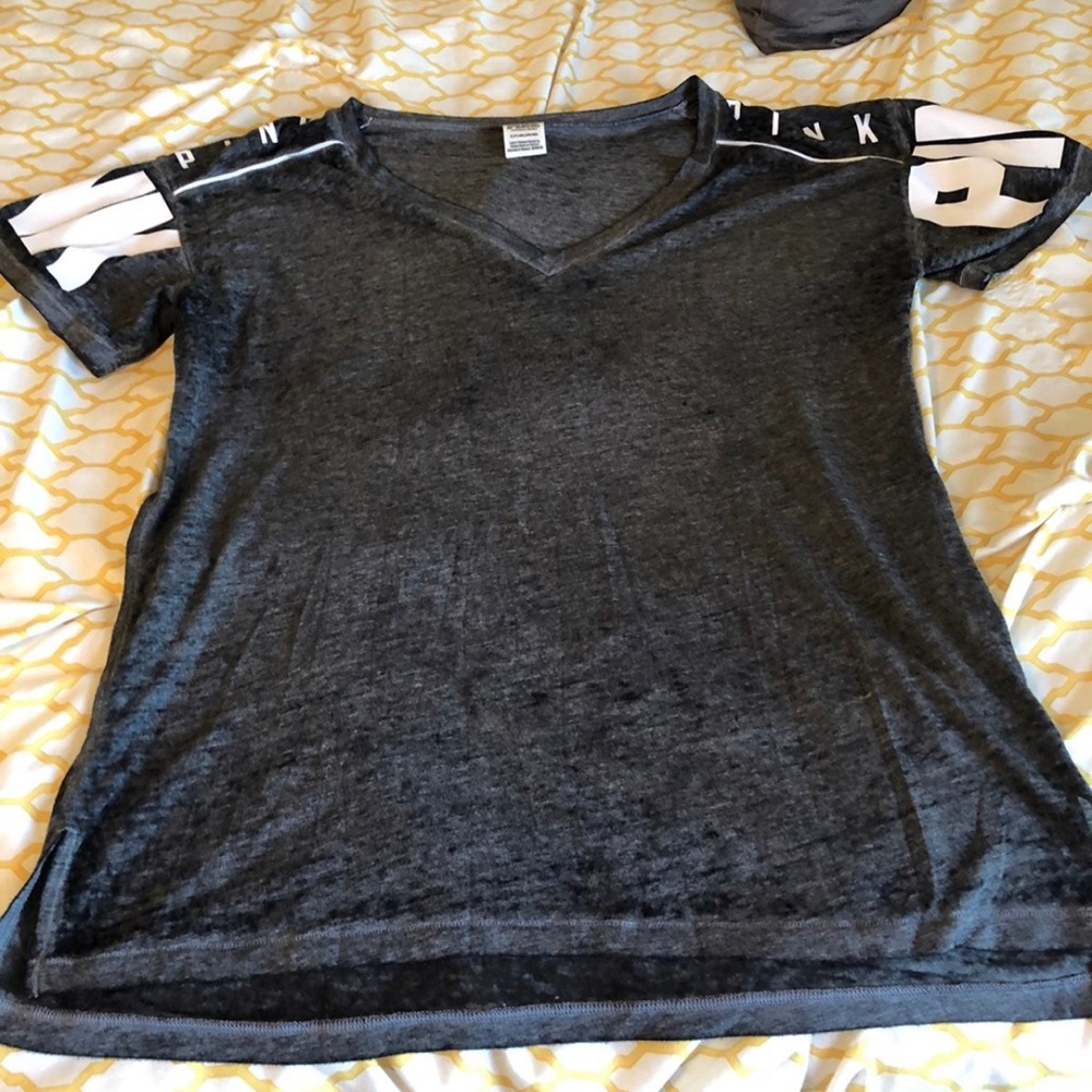 PINK Victoria Secret shirt small